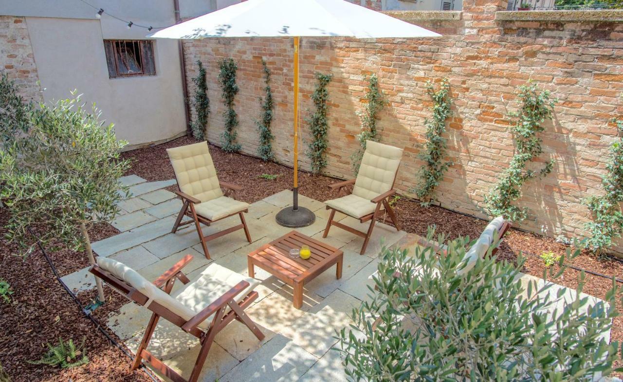 La Canonica - Charming Self-Catering Apartments In Nizza Monferrato Exterior foto